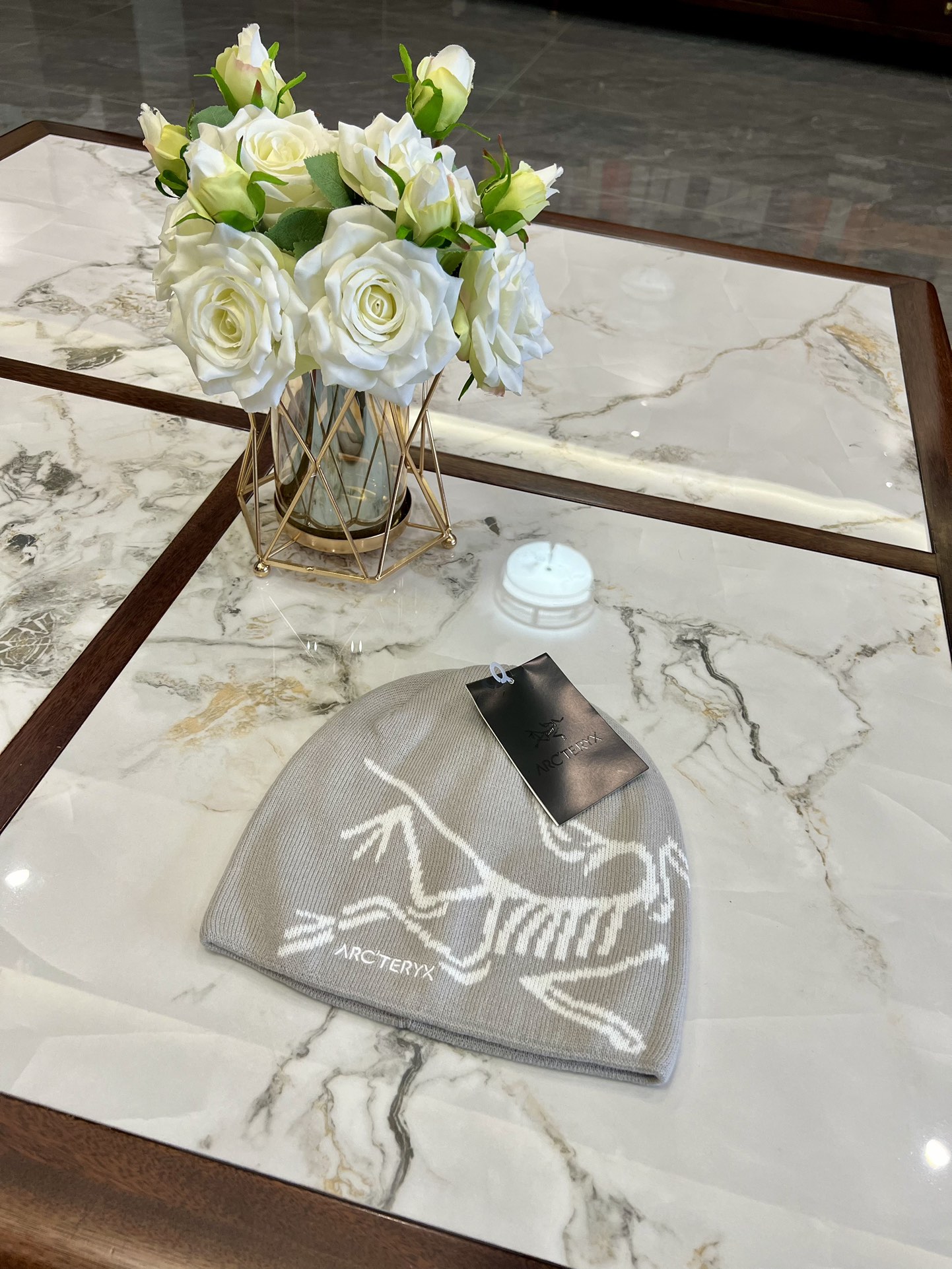 ARC'TERYX hat model 15